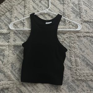 Cropped tank